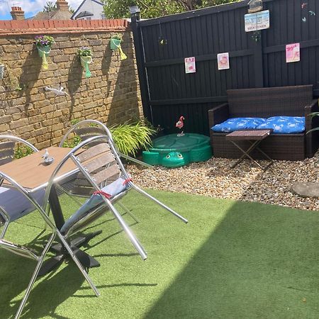 Sherpai Lodge Herne Bay Exterior foto